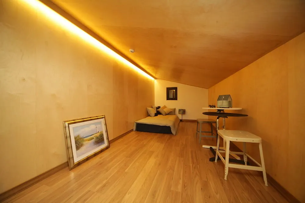Guest House Pil Une - Hostel Seoul Hotel