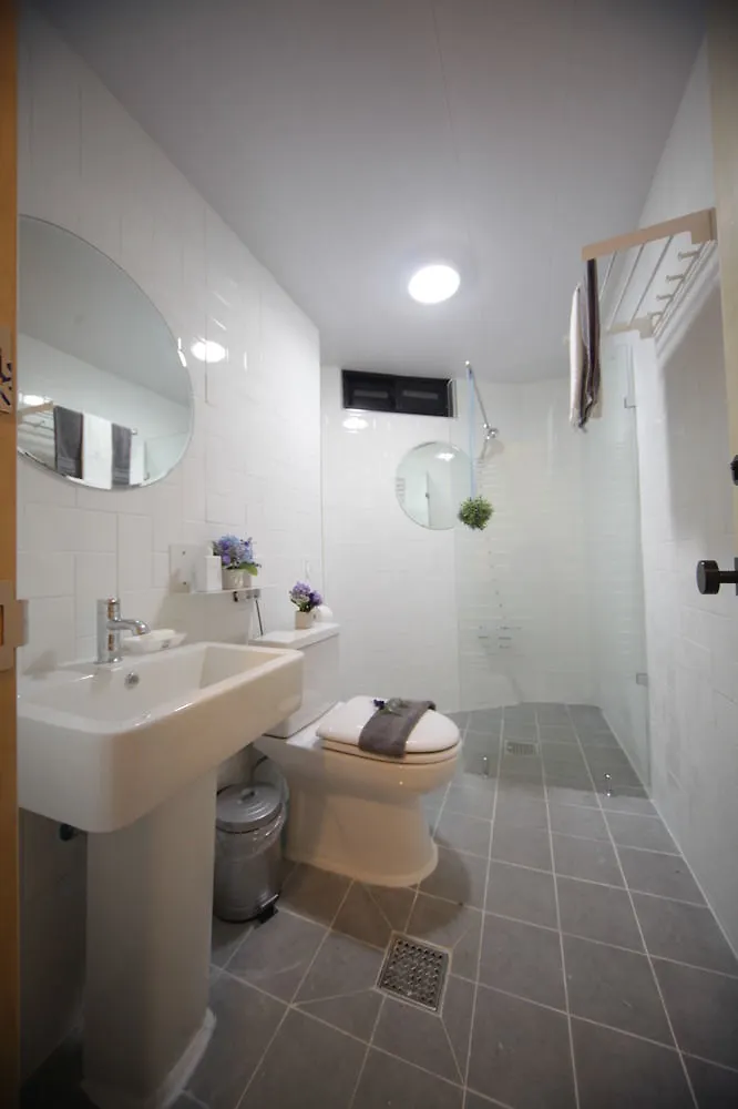 Отель Guest House Pil Une - Hostel Сеул